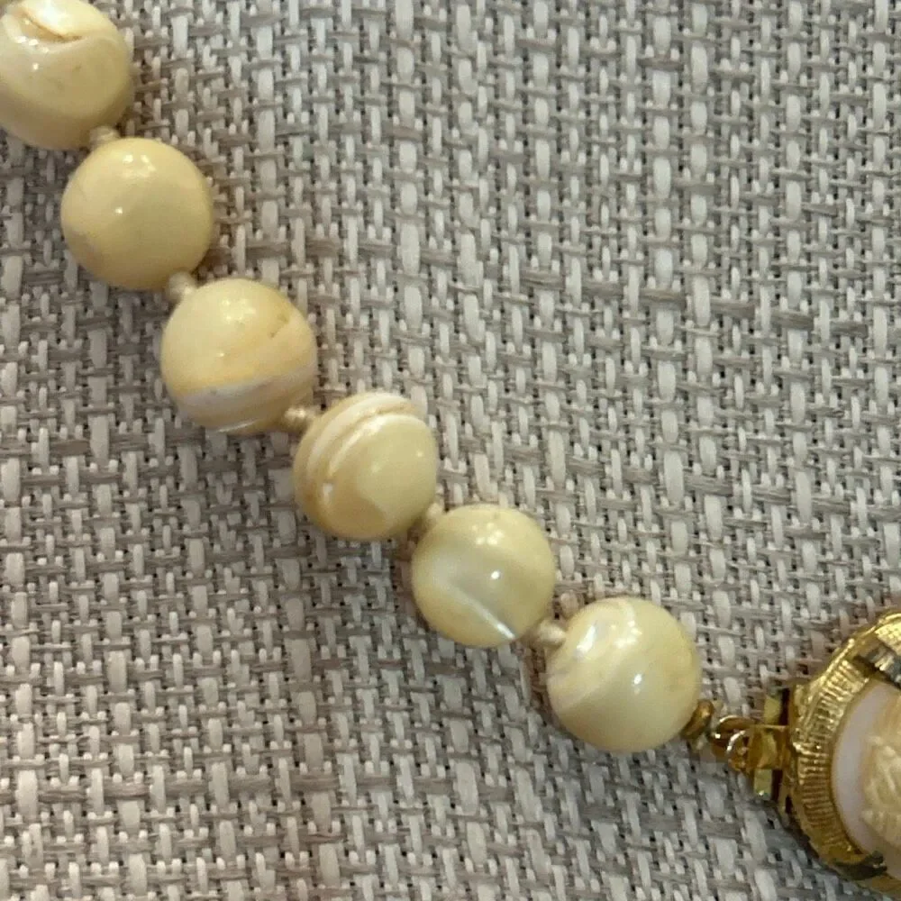 Vintage carved cameo clasp mother of pearl choker necklace large beads necklace